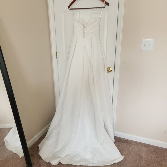 David's Bridal Pleated Strapless Wedding Dress Empire WaistSTYLE# WG3707Sz 10 - Picture 10 of 15